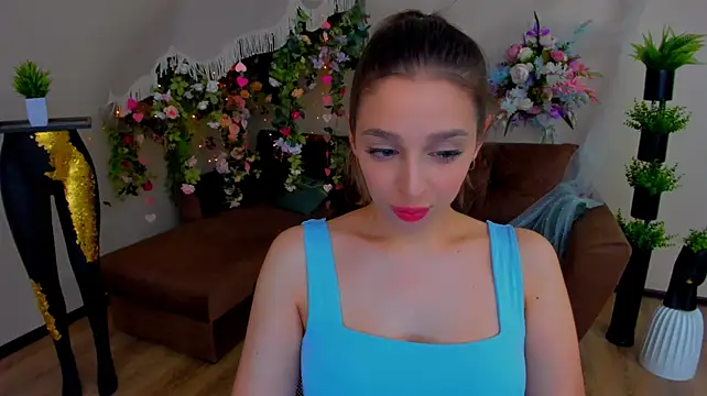 FlirtySpark's Live XXX Chat