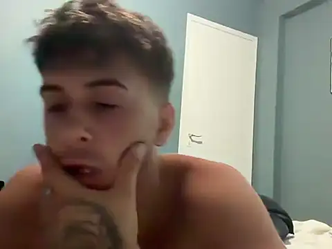 alin22010 Webcam Show