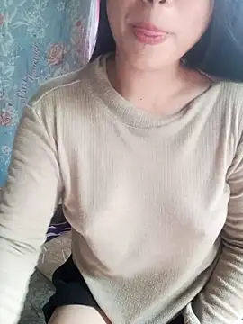 _YouAreMySunShine_'s Live XXX Chat