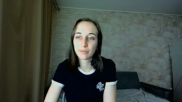 Anika_bloom Chat XXX live