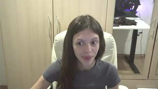 AriaaLee Chat XXX live