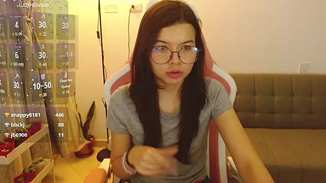 azumiichan Chat XXX live