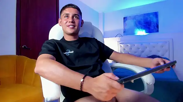 ElianCruzz Live XXX-chat