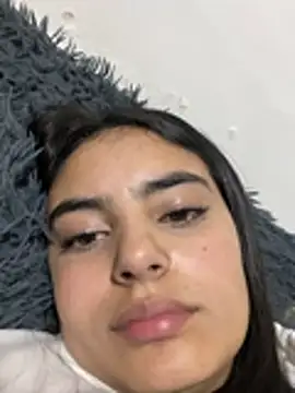 Chat +18 de scarleth_zin ao vivo