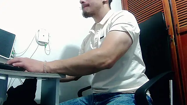 โชว์เว็บแคมของ TouchDaddy4