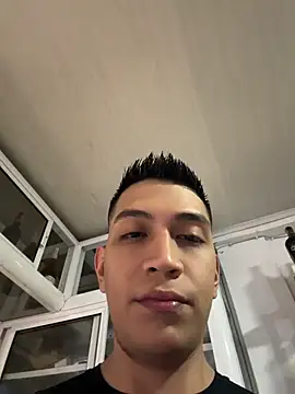 Chat +18 de OliverWest04 ao vivo