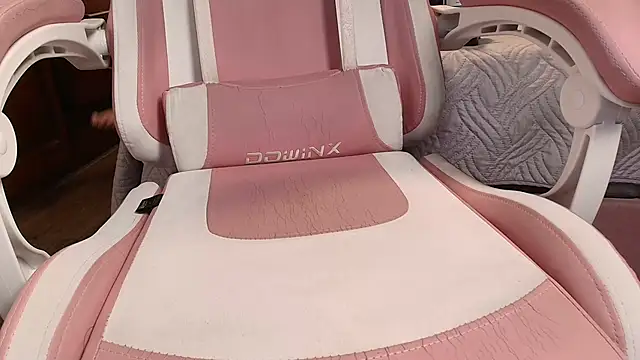 XXX chat uživo modela emmars_