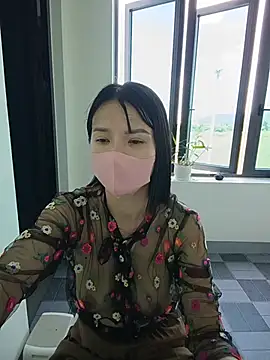 Emma_Linhのウェブカメラショー