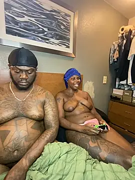 Tattedupdek 现场XXX聊天