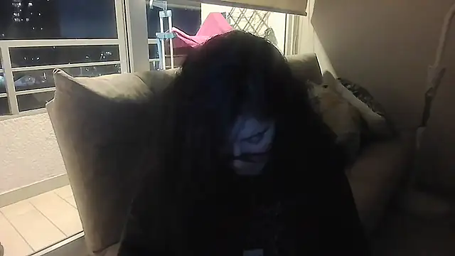 Онлайн чат XXX creepyh0e_