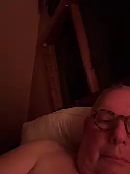 CharlieWeaver22 Live XXX-Chat