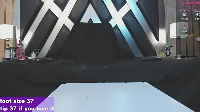 CloePerson's Live XXX Chat