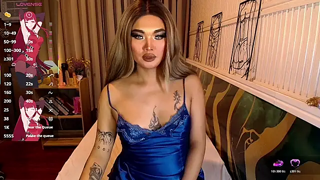 Reika_Wakumi Pertunjukan Webcam