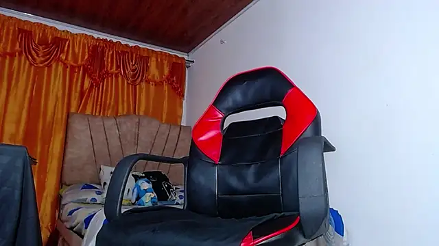 Онлайн чат XXX rowanbig