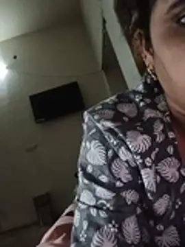 Вебкам-шоу Savita_bhabhi_enjoy