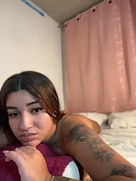 Chat XXX en directo de Little_Gaby_
