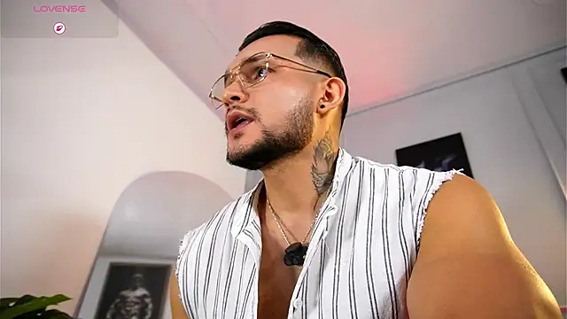 Chat XXX en directo de Marco_Vega