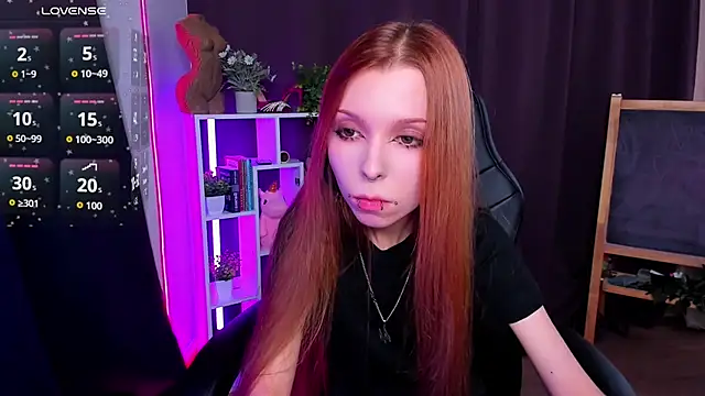 Chat +18 de Star_Tarra ao vivo