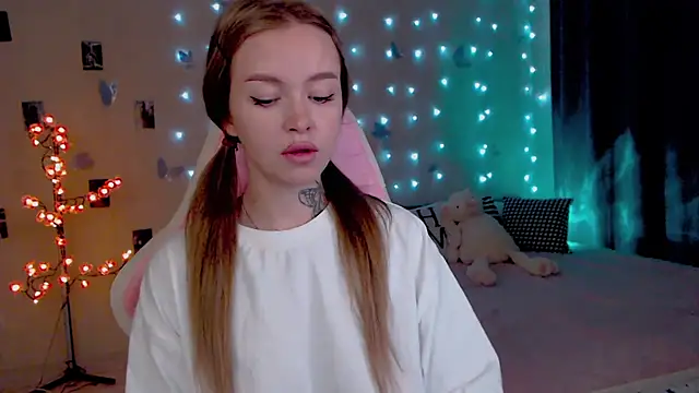دردشة Naughty_Mable الجنسية المباشرة