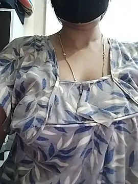 sexxyradha's Webcam Show