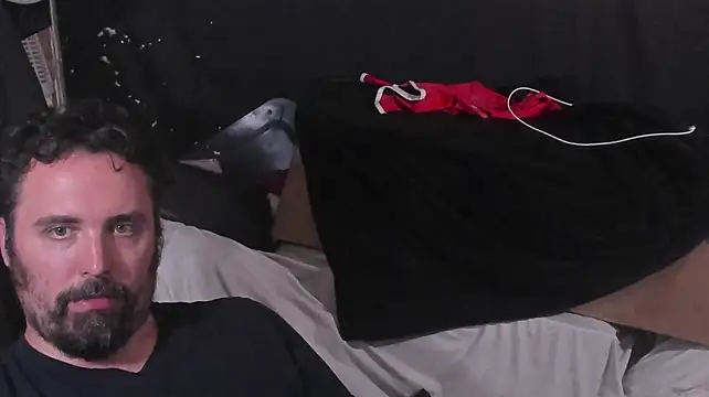Živý XXX chat Metalstud