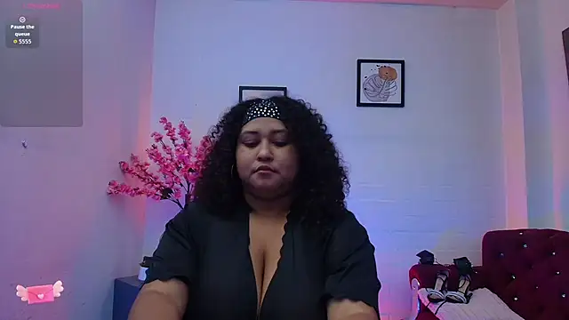 Ayliinn_'s Live XXX Chat