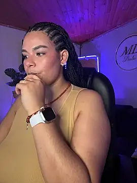 Isabella_boobd Chat XXX in diretta