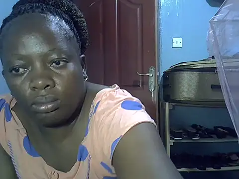 Ebonyceline live XXX chat