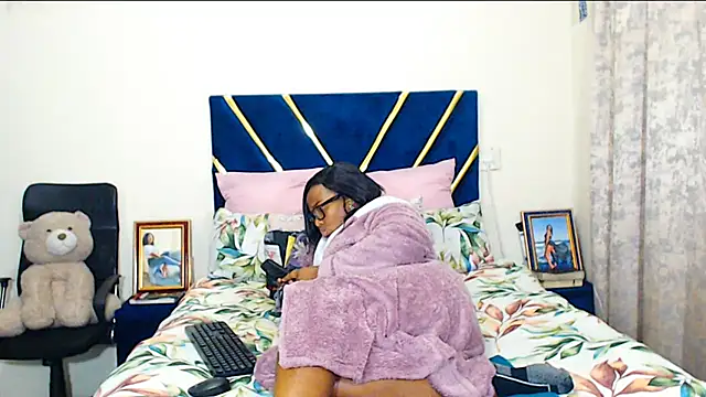 veronica1xxx live XXX chat