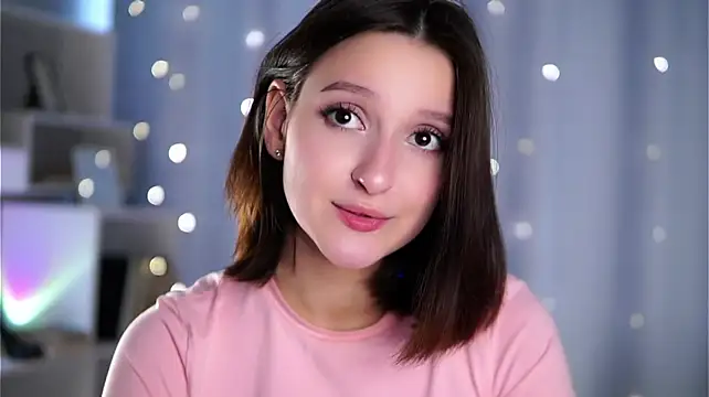צ'אט XXX בשידור חי של FalineBeacher