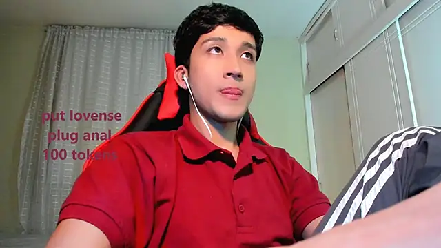 tom_Howardn Live XXX chat