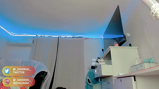 Živý XXX chat Yellowranger1