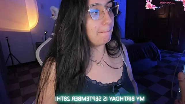 tellmemaddie's Live XXX Chat
