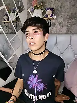 Chat +18 de Angeldust19 ao vivo