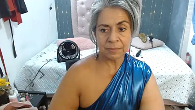 הופעת וובקאם של lalisha_96