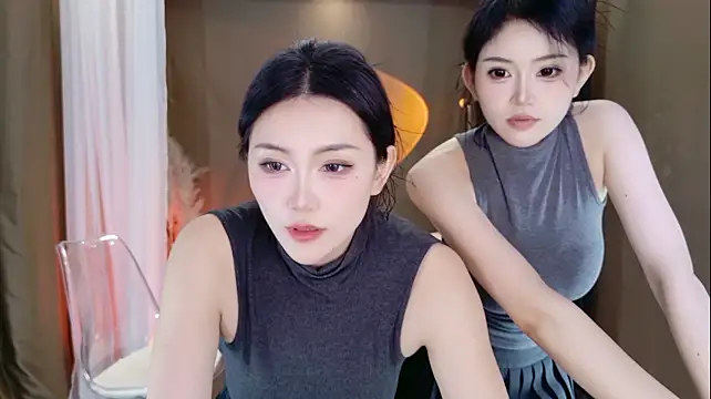 Banana-Milk69 webcam show