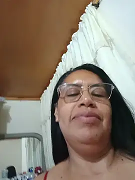 Emilif_'s Live XXX Chat