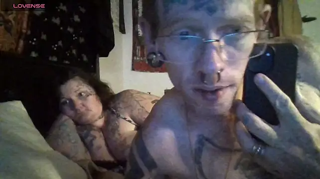Chat +18 de ThorsonFreja ao vivo