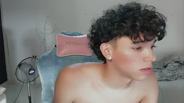 FUNNY_DICK_n Webbikameraesitys