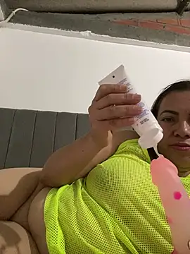 XXX chat uživo modela Hannywhiter_14