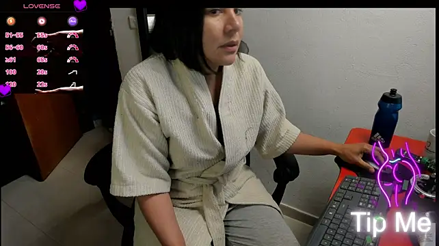peanut_tangerine Chat XXX live