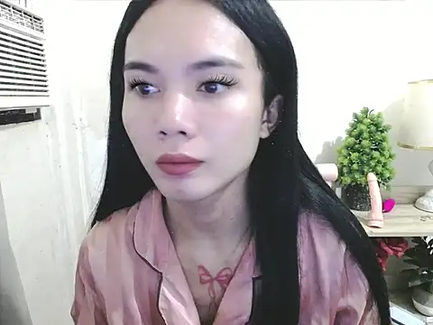 devine_goddess Webcam show
