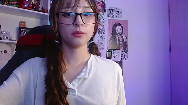 CelesteAyase Chat XXX in diretta