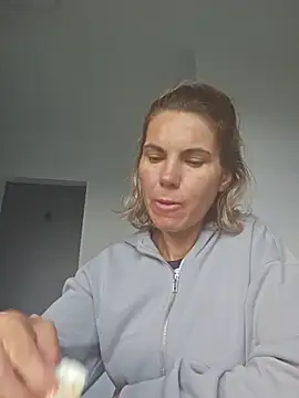 FeliciaKrige live XXX chat
