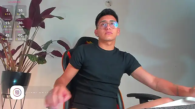 adrik_cano__ live XXX chat