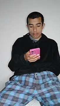 Chat XXX en directo de Thick_Cock