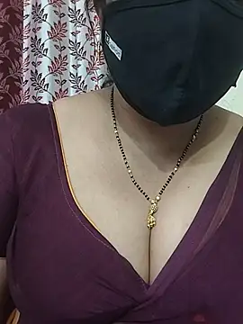 Indian_Telugu_Indhu's Live XXX Chat