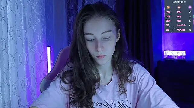eskatmi's Live XXX Chat