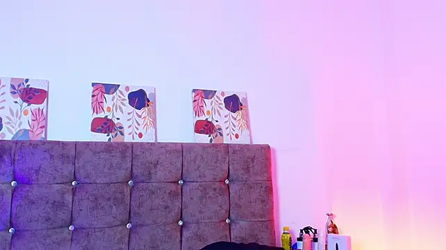 Ethan_Briggs_'s Webcam Show