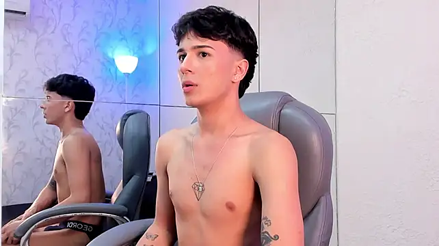 Brady_Simmons Webcam-Show